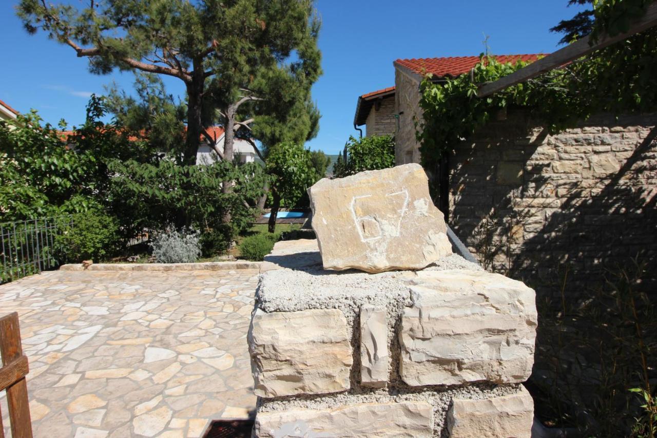 Stone House Skrivena Villa Pridraga Exterior photo